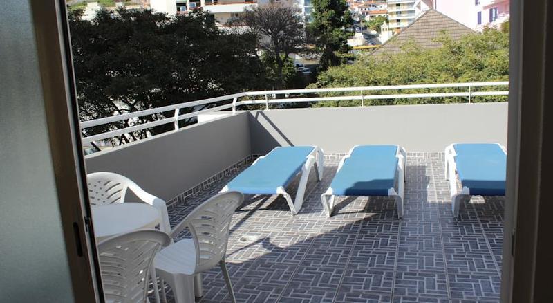 Apartamentos Turisticos Paraiso Фуншал Екстер'єр фото